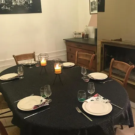Maison En Pierre De Taille Holiday home Le Raincy