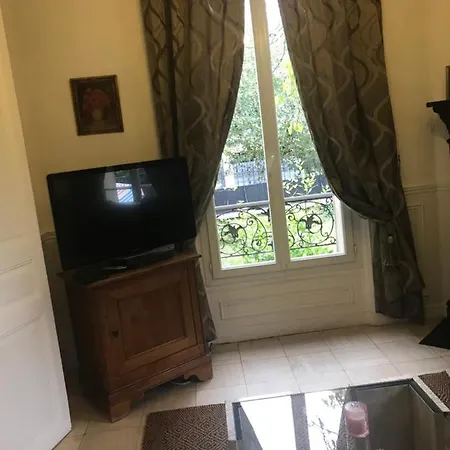Maison En Pierre De Taille Holiday home